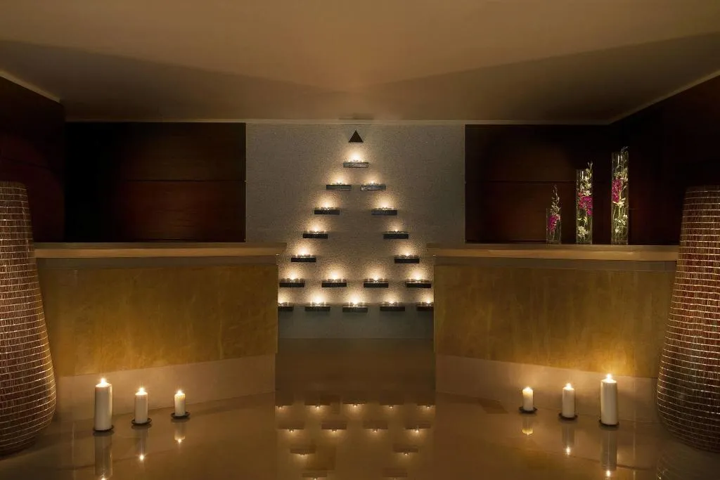 Sports and Entertainment, The Nile Ritz-Carlton, Cairo, Cairo