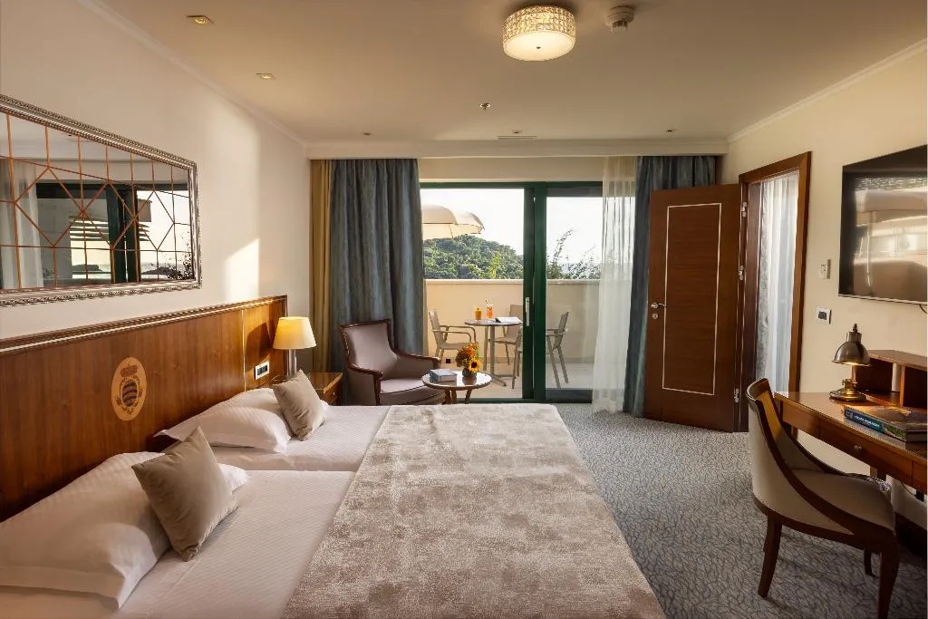 JUNIOR SUITE WITH BALCONY Room, Hotel More, Dubrovnik