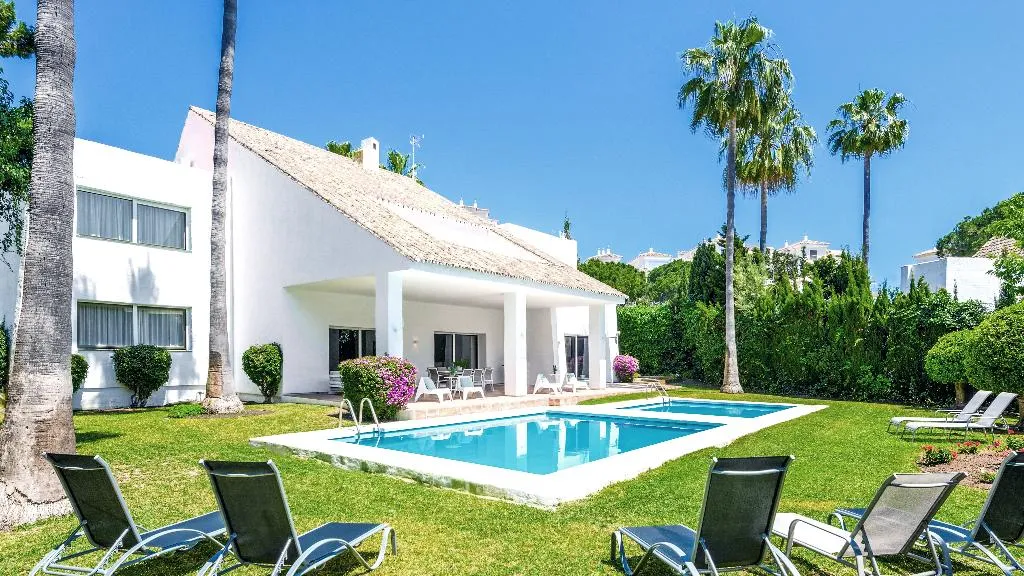 VILLA STANDARD Room, Villa Marina Puerto Banus, Costa Del Sol