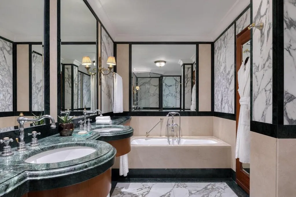 Room, Grande Bretagne, A Luxury Collection Hotel, Athens