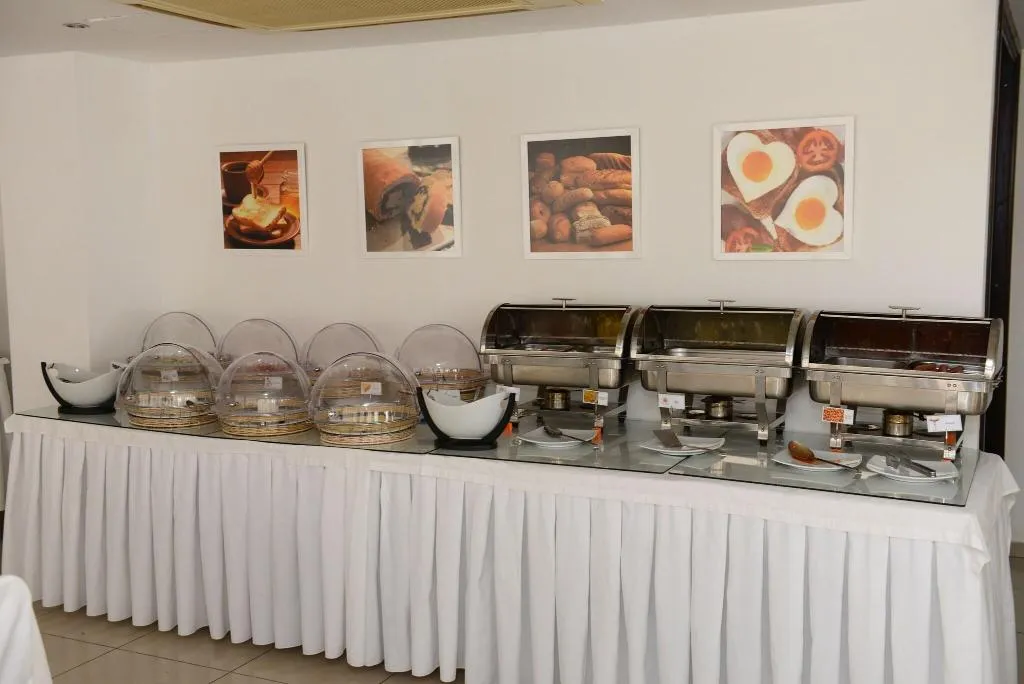 Restaurant, Les Palmiers Hotel, Cyprus
