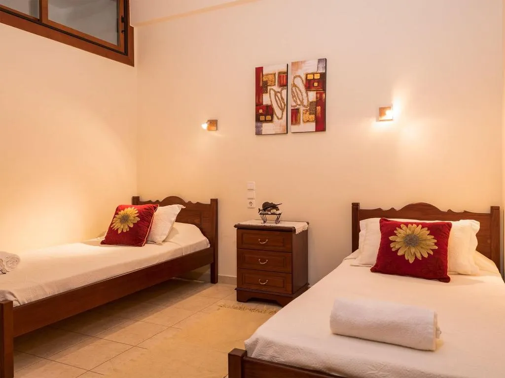 Room, Xristina's Apartments, Crete