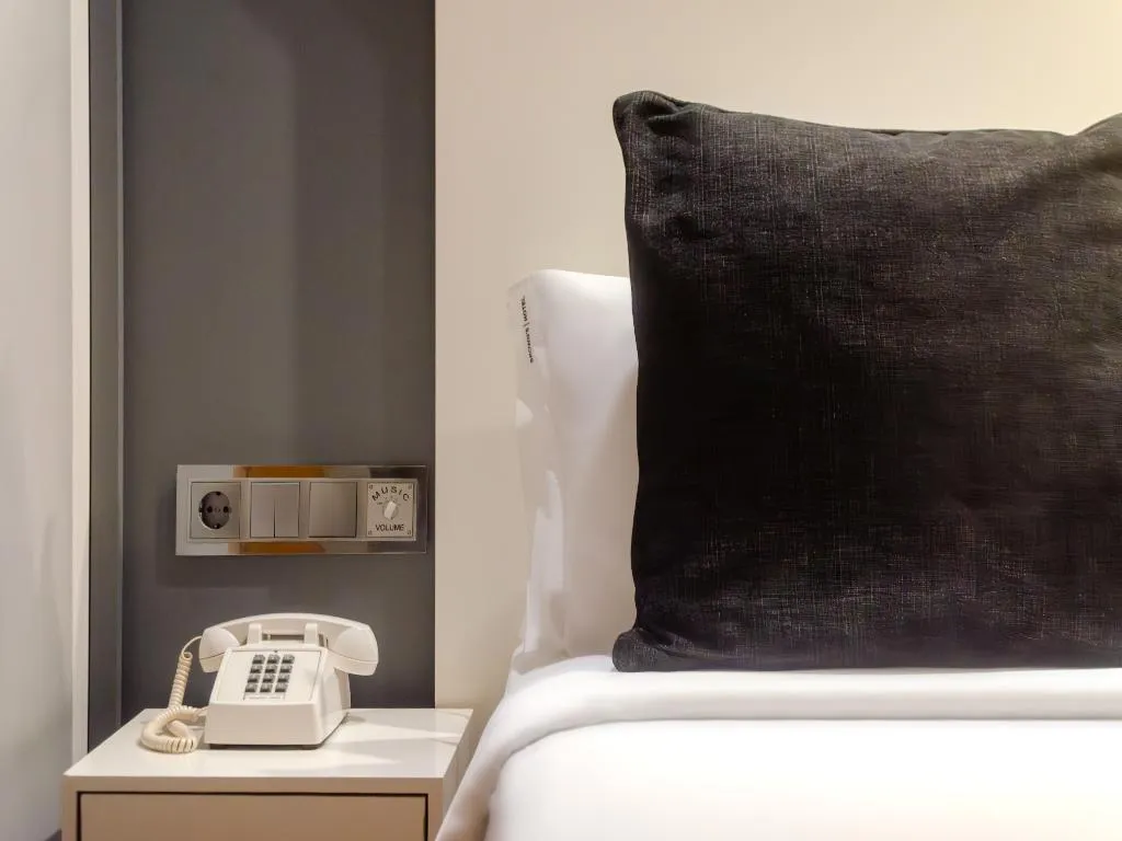 Room, Browns Downtown Hotel, Lisbon
