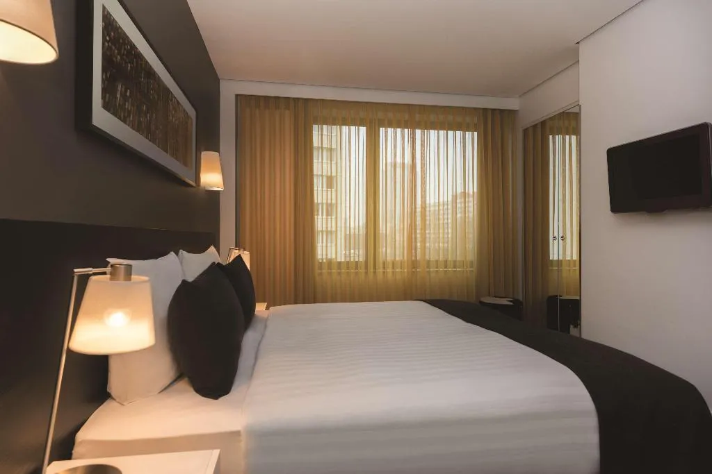 Room, Adina Apartment Hotel Berlin Hackescher Markt, Berlin
