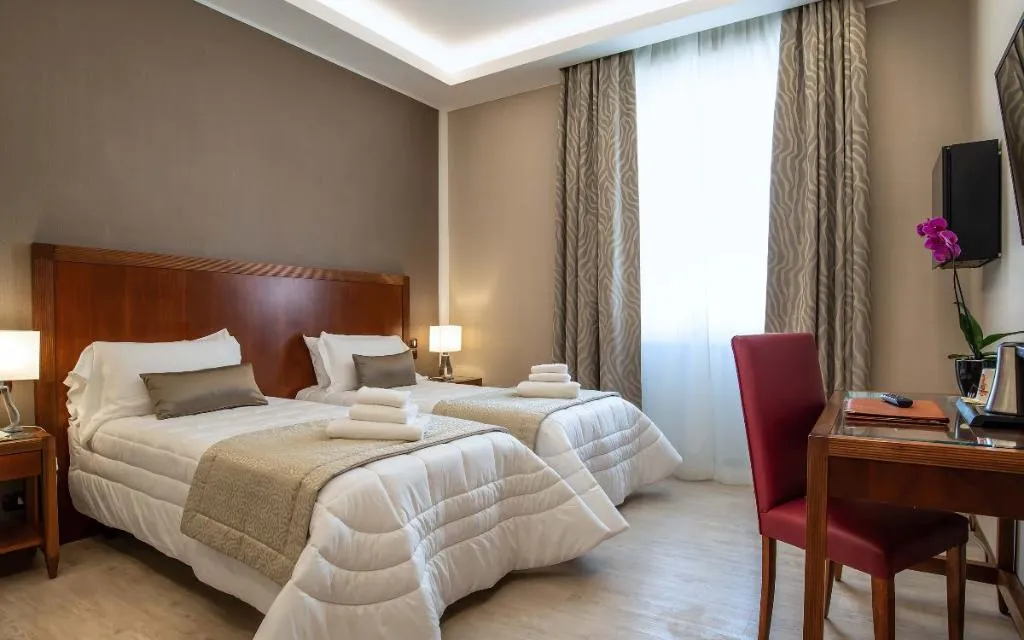 DOUBLE SINGLE USE CLASSIC Room, Genova, Rome