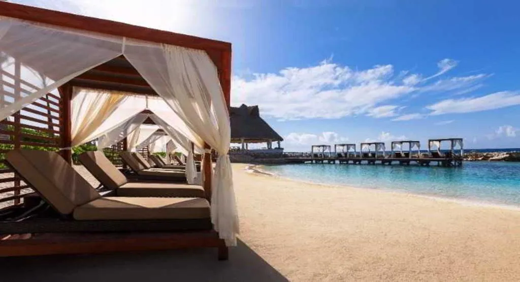 Beach, Hard Rock Hotel Riviera Maya Heaven Section AI, Cancun Area