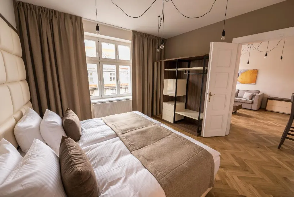 APARTMENT ONE BED Room, Letna Garden Suites, Prague