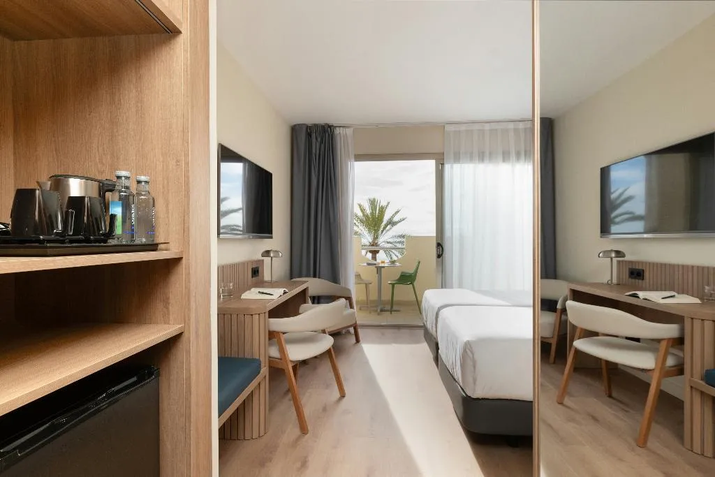 Double or Twin SEA VIEW WITH TERRACE Room, Sercotel Kalma Sitges, Costa Brava