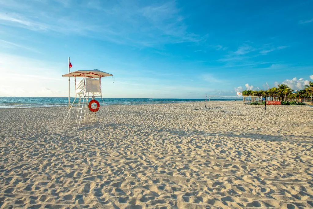 Beach, Viva Azteca by Wyndham Trademark All Inclus Resort, Cancun Area