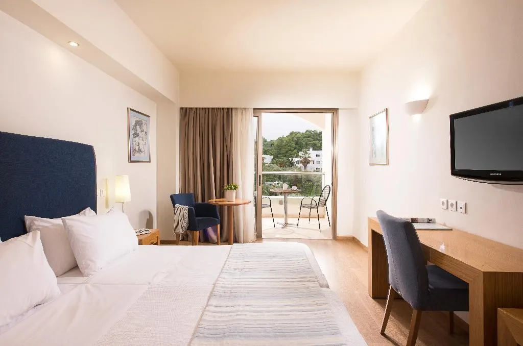 Double or Twin LAND VIEW Room, Kassandra Palace SeaSide Resort, Halkidiki