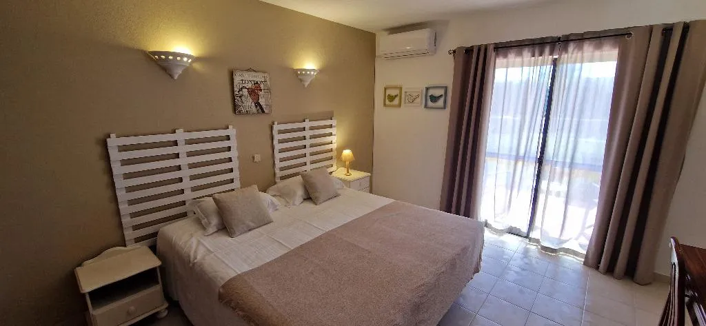 General view, Casa Rosa Montes, Algarve