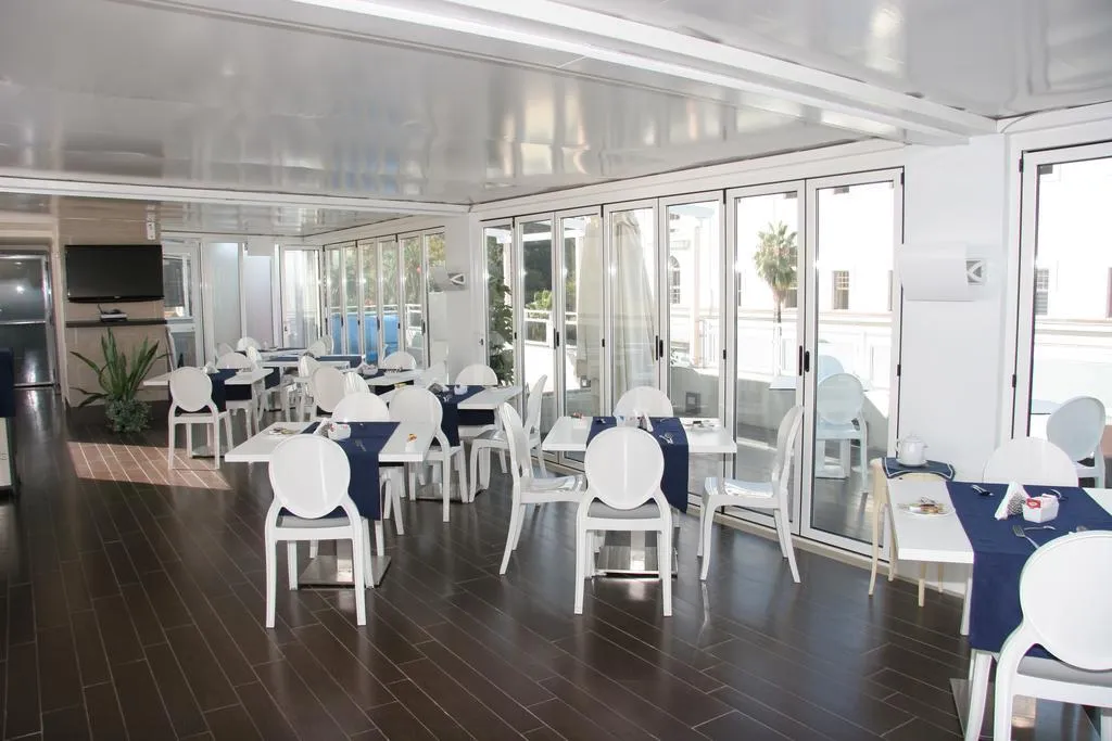 Restaurant, Ferdinando II, Naples