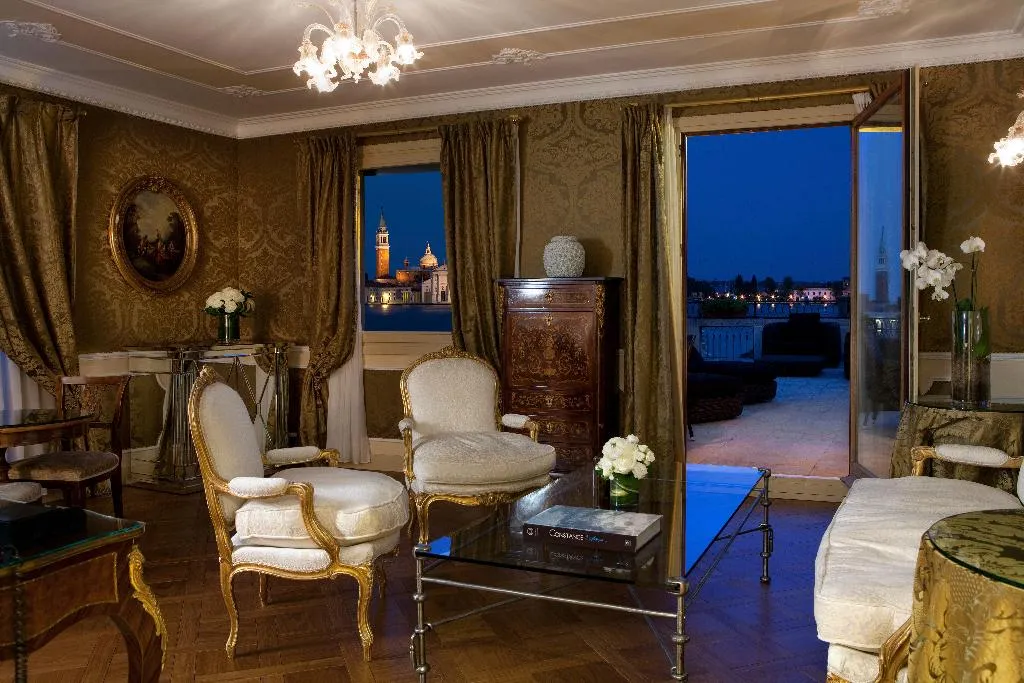 SUITE LAGOON VIEW Room, Baglioni Hotel Luna, Venice