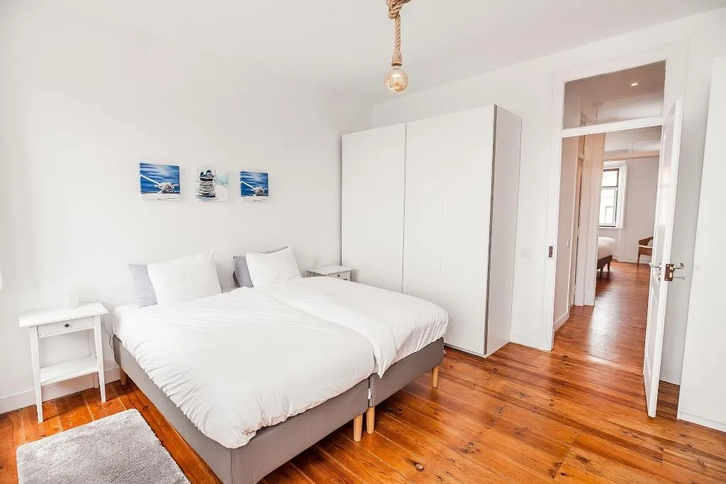 Room, The Lisbon-Way Apartments, Lisbon