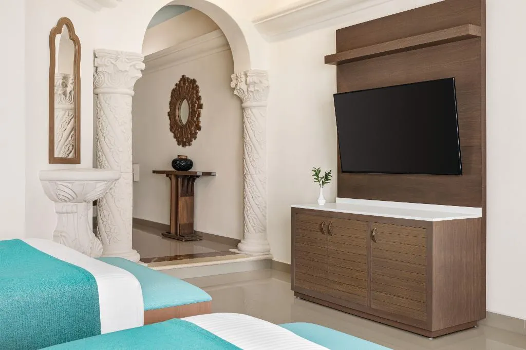 JUNIOR SUITE TWO QUEEN BEDS Room, Wyndham Alltra Playa del Carmen Adults Only All In, Playa Del Carmen
