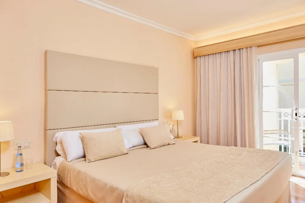 APARTMENT PREMIUM Room, Zafiro Ca'n Picafort, Majorca