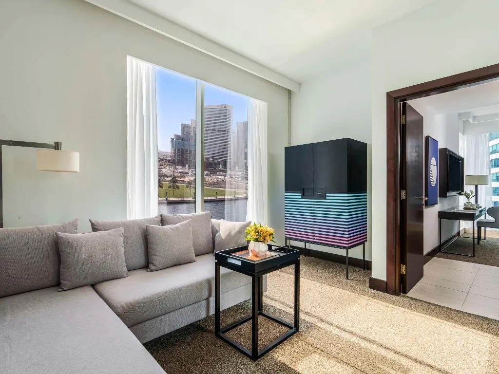 Room, Pullman Dubai Downtown, Dubai