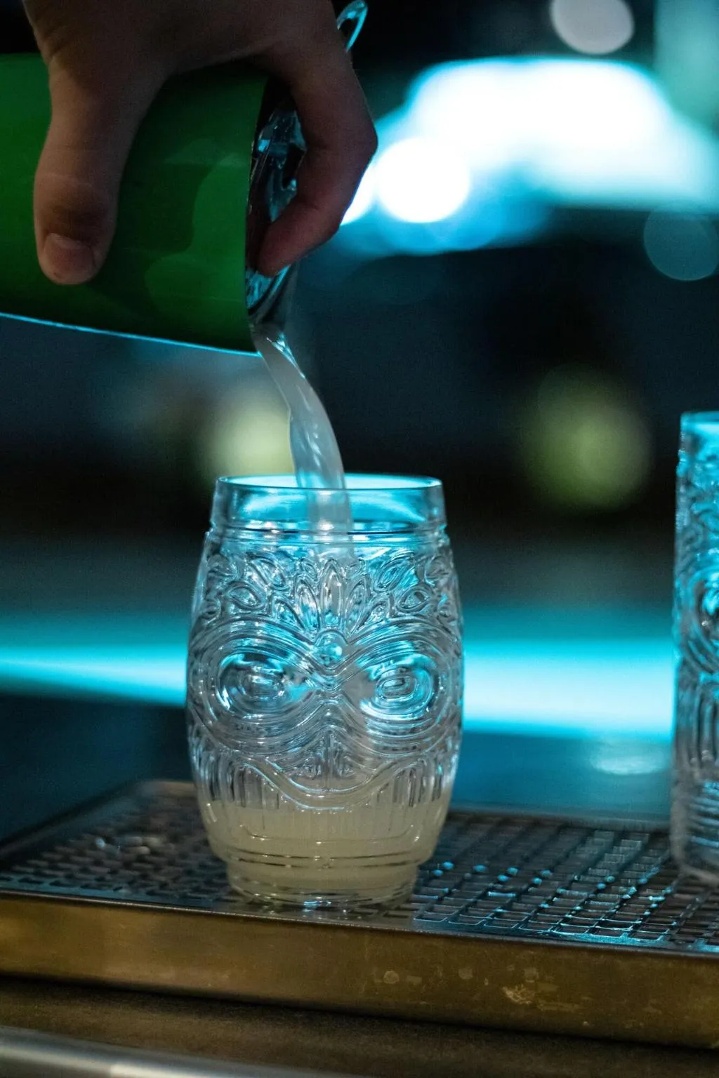 Bar, Kiani Akti, Athens