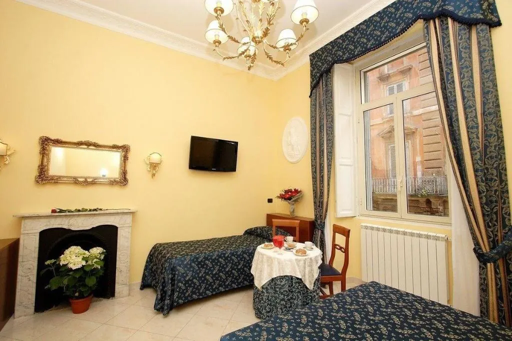 Room, Caroline Suite, Rome