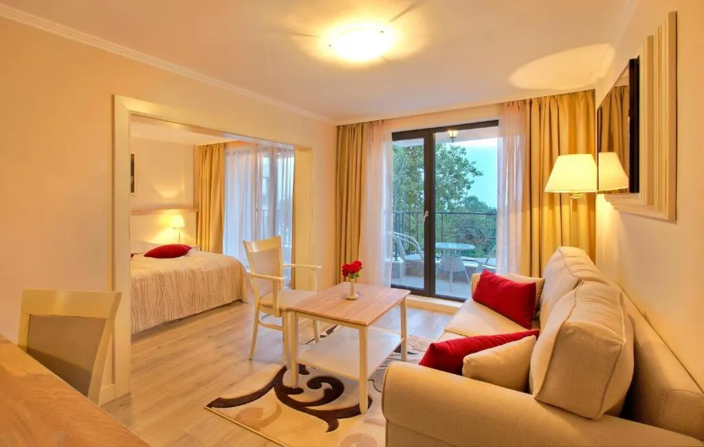 JUNIOR SUITE PARK VIEW Room, White Rock Castle Suite Hotel & Spa, Varna