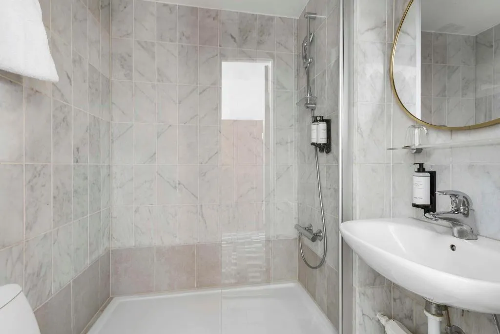 DOUBLE STANDARD Room, Hotel Astoria BW Signature Collection, Copenhagen