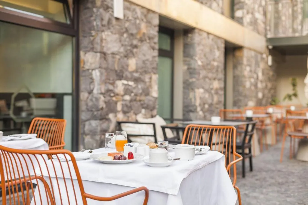Restaurant, Castanheiro Boutique Hotel, Madeira