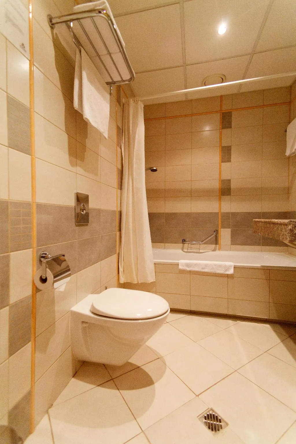 Room, Monika Centrum Hotels, Riga