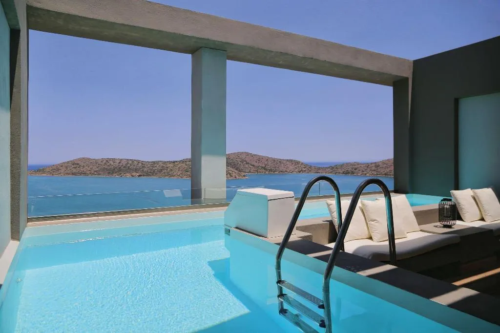 SUITE WITH PRIVATE POOL Room, Domes Aulus Elounda, Curio Collection by Hilton, Crete