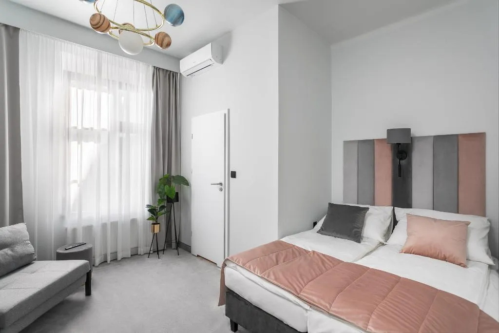 TRIPLE STANDARD Room, Old Town Residence - Premium Aparthotel, Krakow