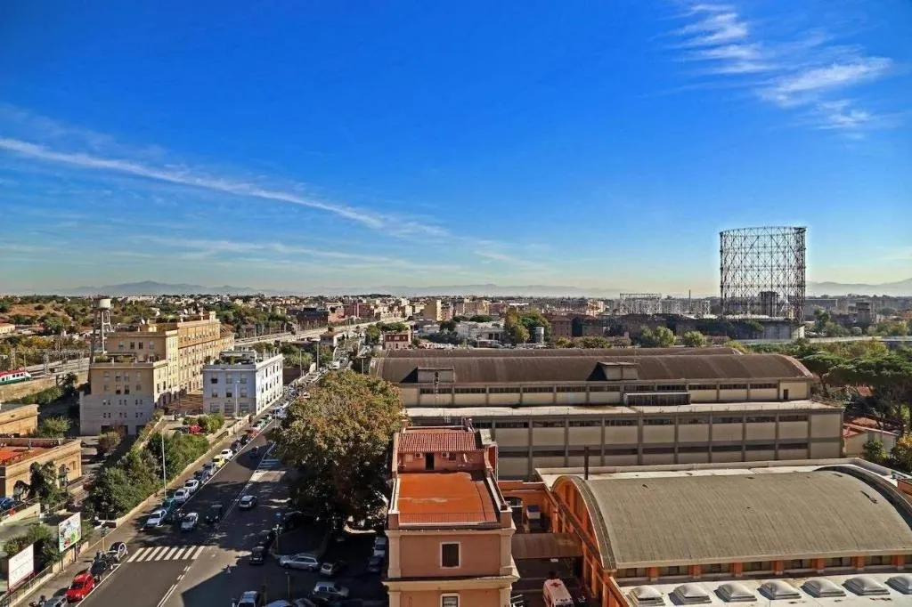 General view, Radio Hotel, Rome