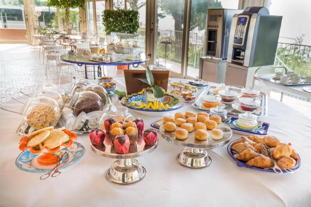 Restaurant, Hotel Villa Poseidon, Naples