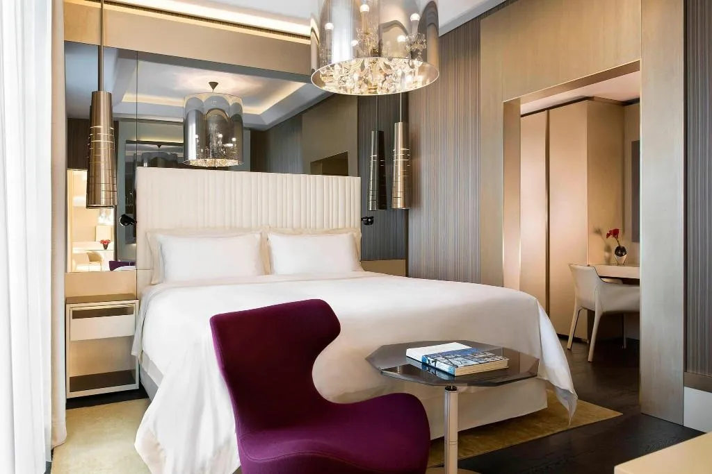 Room, Excelsior Hotel Gallia, a Luxury Collection Hotel, Milan