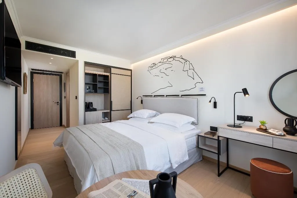 Double or Twin DELUXE WITH BALCONY Room, Epoch House & The Orange Shop Adults Only, Kalamata
