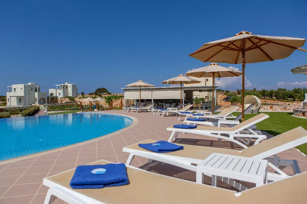 Pool, Sun & Moon, Mykonos