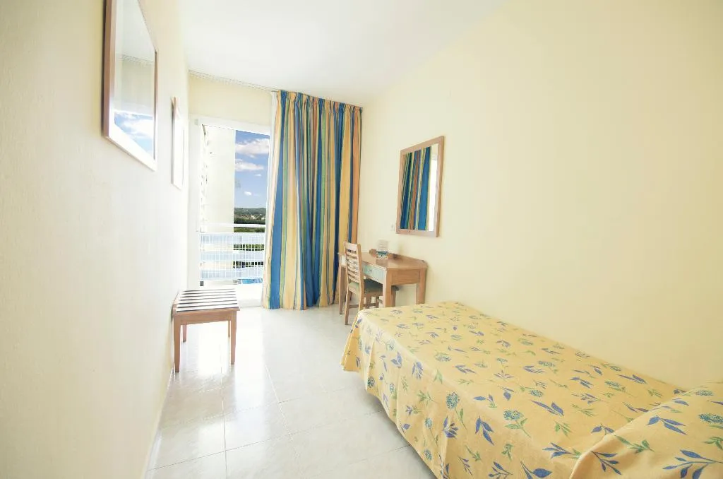 SINGLE STANDARD Room, AzuLine Hotel Pacific, Ibiza