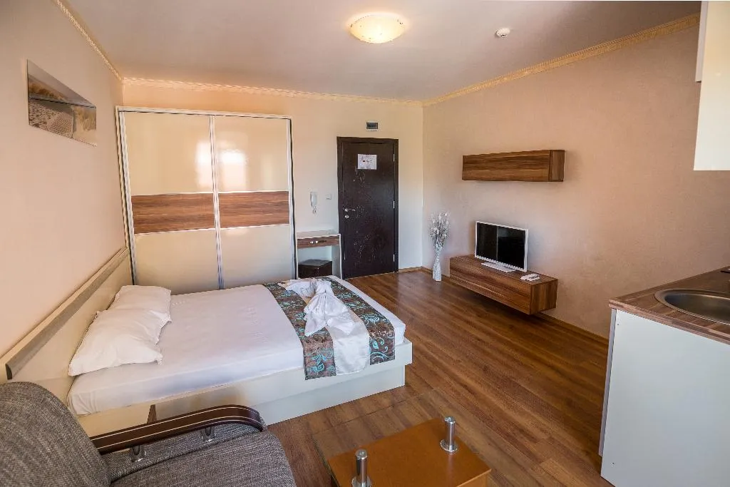 Room, Bahami Residence, Bourgas