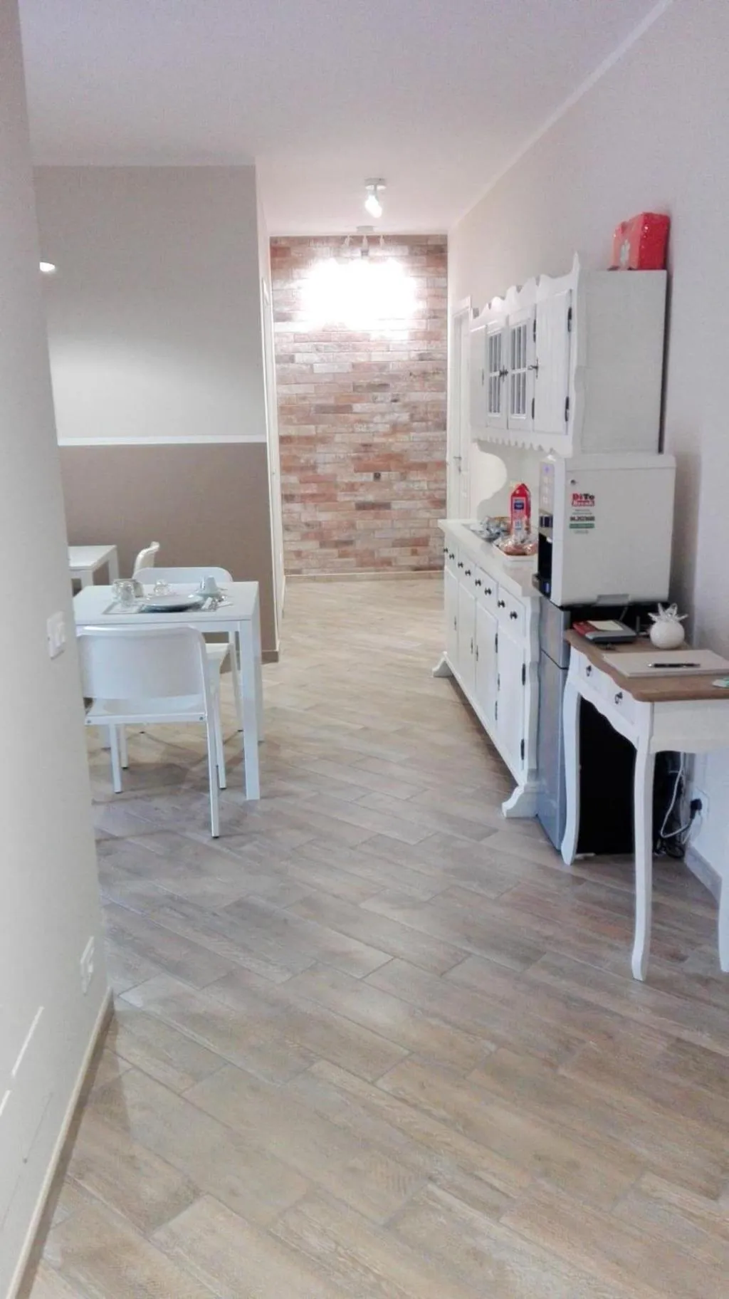 Room, My Sweet Rome, Rome