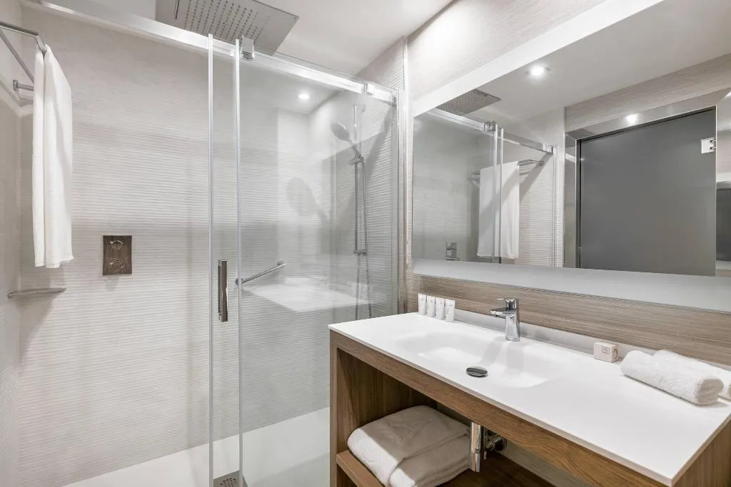 Room, AC Madrid Cuzco, Madrid