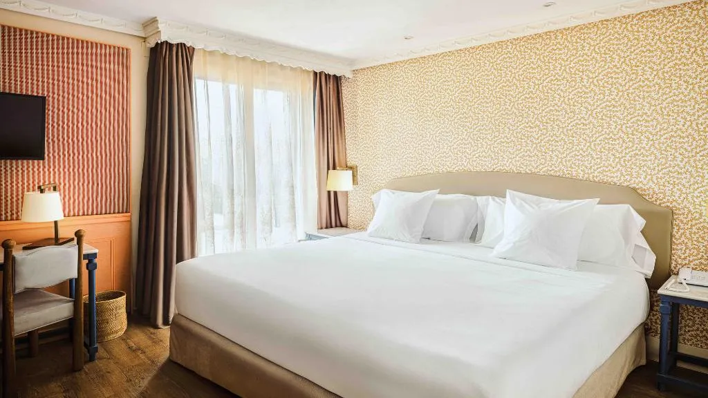 Double or Twin SEA VIEW WITH BALCONY Room, Hotel Fénix Torremolinos Adults Only Recommended, Costa Del Sol