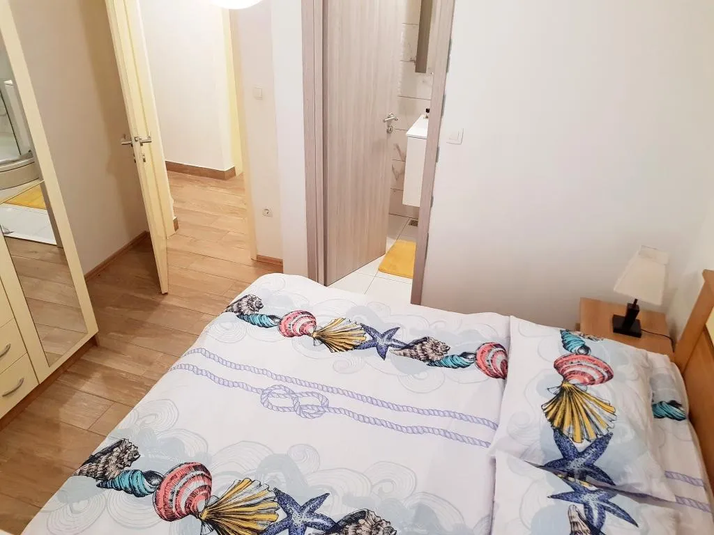 APARTMENT CAPACITY 4 Room, Apartments Bosko, Split