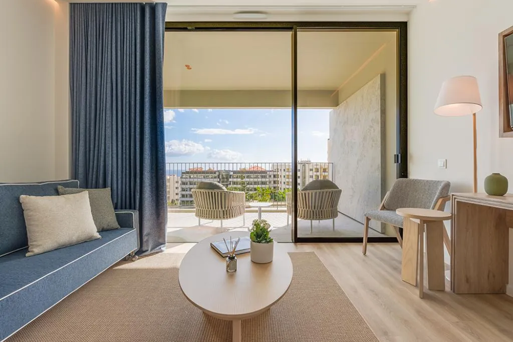 SUITE STANDARD Room, The Editory Ocean Way Funchal, Madeira