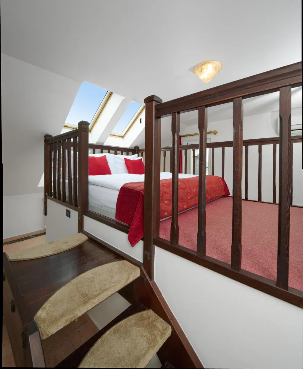 SUITE ONE BEDROOM WITH TERRACE Room, Residence Leon D'Oro, Prague