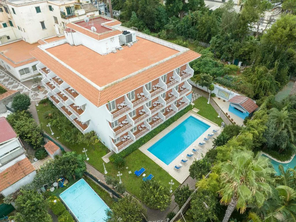 General view, Eliseo Park's, Naples