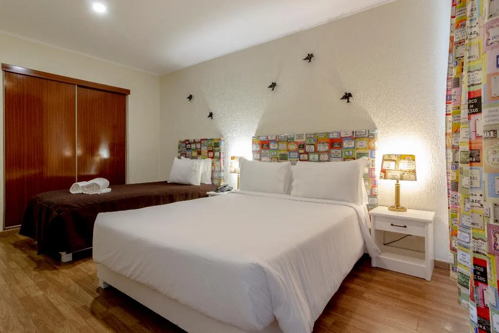 TRIPLE BASIC Room, A.S. Lisboa, Lisbon
