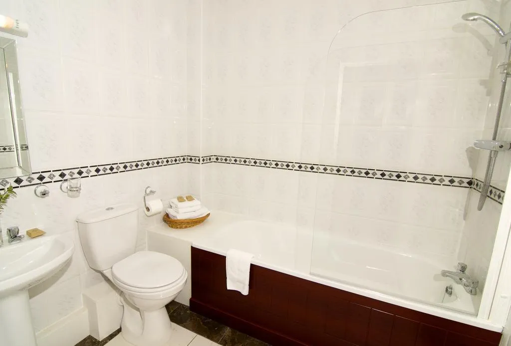 Room, Ripley Court, Dublin