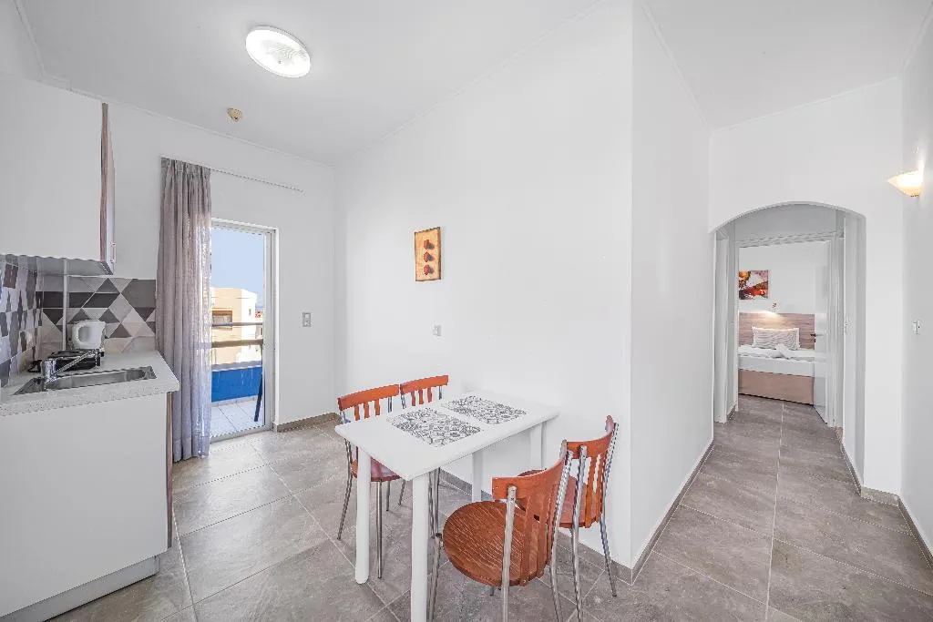 APARTMENT SUPERIOR TWO BEDROOMS Room, Happy Days Studios, Crete