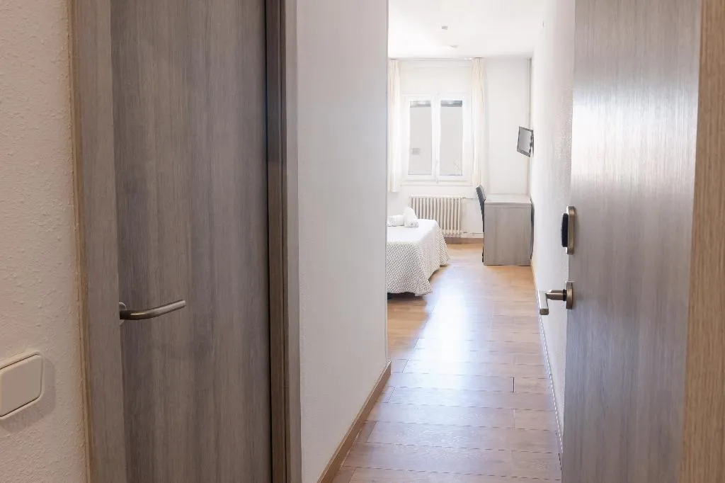 Double or Twin WITHOUT BALCONY Room, Planas, Costa Dorada
