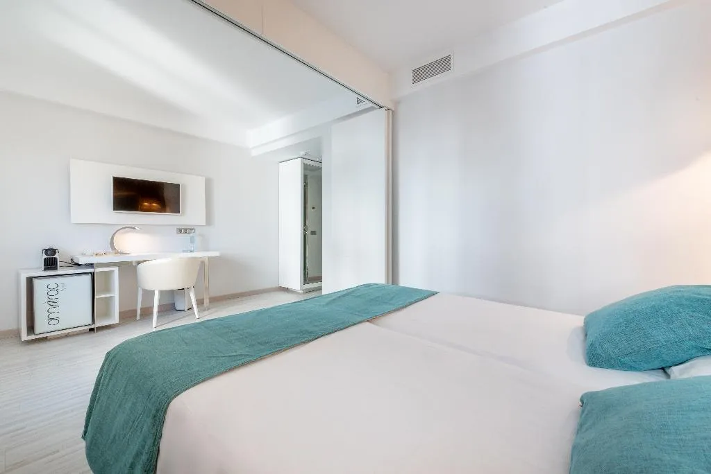 Double or Twin STANDARD Room, Kyrat Amarac, Majorca