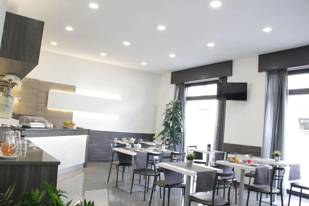 Bar, Hotel Siro, Milan