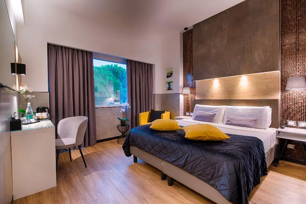 DOUBLE SUPERIOR WITH TERRACE Room, Raganelli, Rome